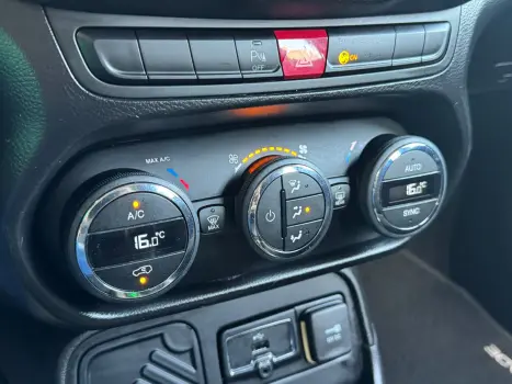 RENEGADE 1.8 16V Longitude