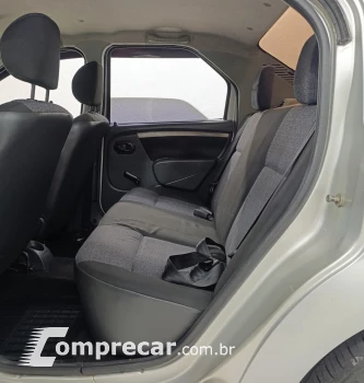 LOGAN 1.6 Expression 8V