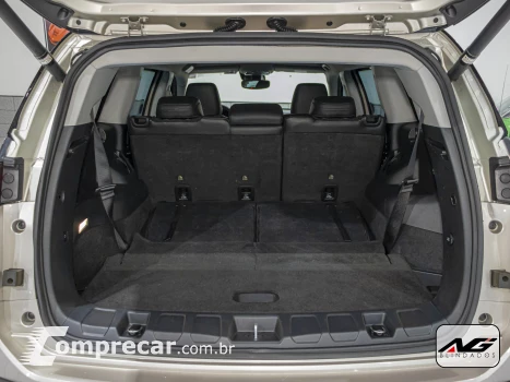 COMMANDER 1.3 T270 Turbo Limited