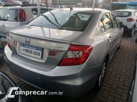 CIVIC - 1.8 LXS 16V 4P AUTOMÁTICO