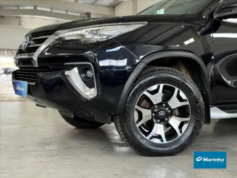 HILUX SW4 2.8 SRX DIAMOND 4X4 7 LUGARES 16V TURBO