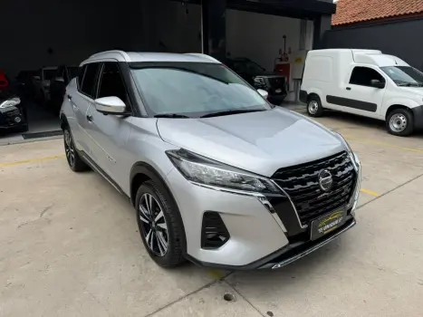 Kicks 1.6 16V Flexstart Exclusive Xtronic