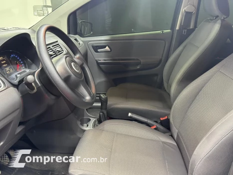 FOX 1.6 MI 8V 4P MANUAL