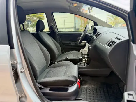 SPACEFOX  TREND I MOTION 1.6 T. Flex 8V