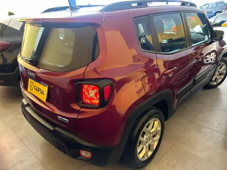 Renegade Longitude 1.8 4x2 Flex 16V Aut.