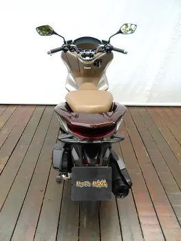 HONDA PCX 150 DLX