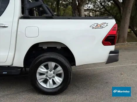 HILUX 2.8 NARROW 4X4 CD 16V DIESEL 4P MANUAL