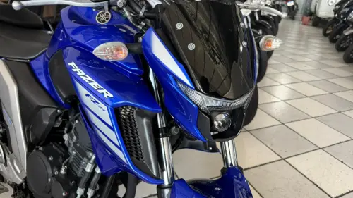 FZ25 ABS