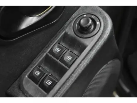 DUSTER OROCH - 1.6 16V EXPRESSION 4P MANUAL