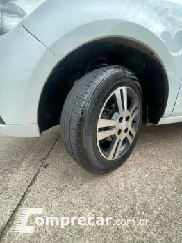 AGILE 1.4 MPFI LTZ 8V