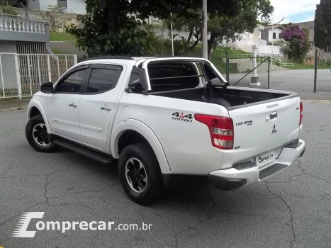 L200 TRITON 2.4 16V Turbo Sport HPE CD 4X4