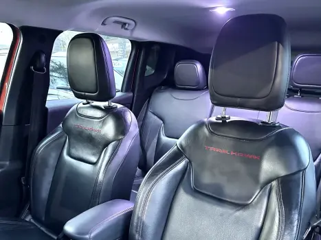 RENEGADE 2.0 16V TURBO DIESEL TRAILHAWK 4P 4X4 AUTOMÁTICO