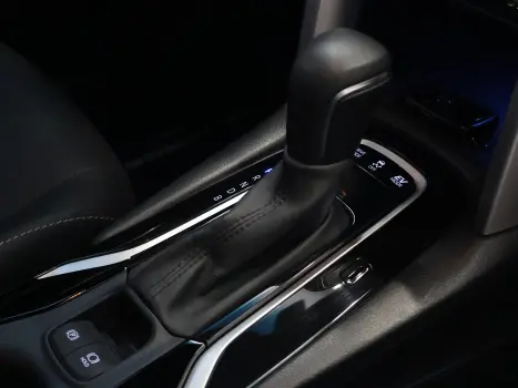 COROLLA CROSS 1.8 VVT-I Hybrid XRV