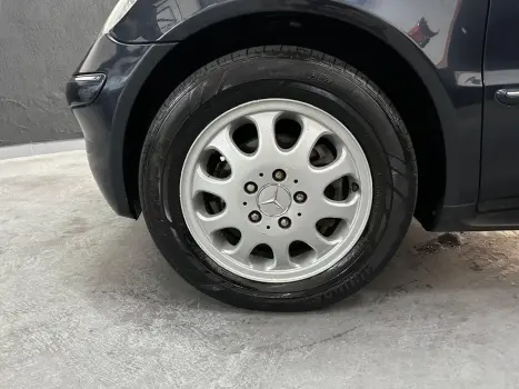 A 190 1.9 Elegance 8V Gasolina 4P Automático