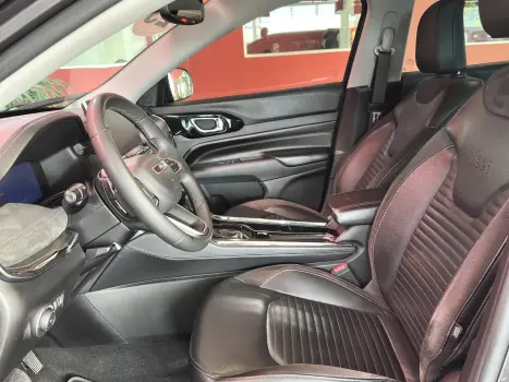 COMMANDER 1.3 T270 TURBO FLEX LIMITED AT6