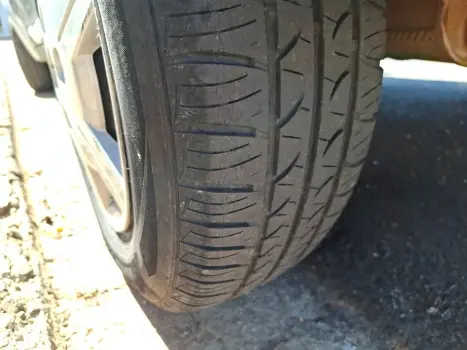 Classic 1.0 Mpfi Life 8V Flex 4P Manual