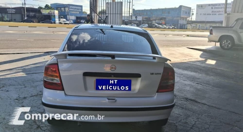 ASTRA 1.8 MPFI GL 8V