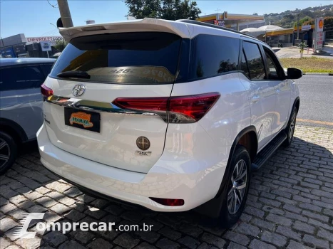 HILUX SW4 2.7 SR 4X2 16V