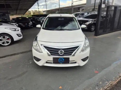 VERSA SV 1.6 16V FlexStart 4p Aut.