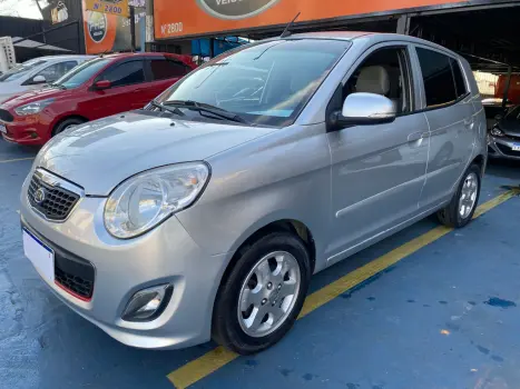 Kia Picanto 4 portas