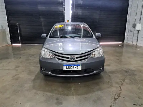 Etios 1.3 Xs 16V Flex 4P Manual