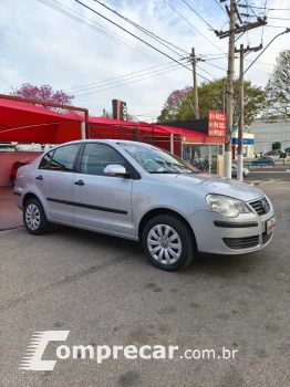 Polo Sedan 1.6 4P
