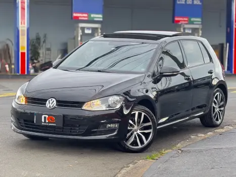 Volkswagen Golf Highline 1.4 TSI 140cv Aut. 4 portas