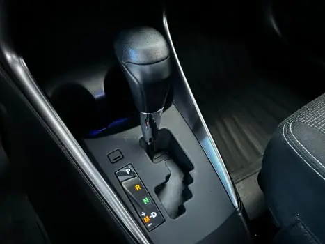 YARIS 1.5 16V FLEX SEDAN XL LIVE MULTIDRIVE