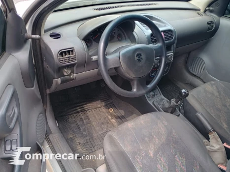 Corsa Sedan 1.8