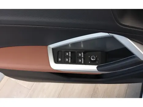 Q3 2.0 40 TFSI GASOLINA SPORTBACK PERFORMANCE QUATTRO TIPTRO