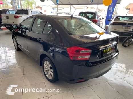 CITY 1.5 LX Sedan 16V