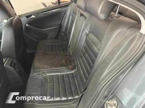 JETTA Highline 2.0 TSI 16V 4p Tiptronic