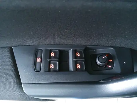 NIVUS 1.0 200 TSI TOTAL FLEX COMFORTLINE AUTOMÁTICO