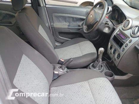 FIESTA 1.6 MPI Hatch 8V