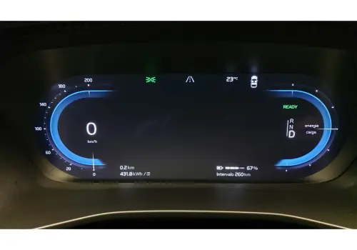 C40 P8 RECHARGE TWIN ELECTRIC ULTIMATE AWD