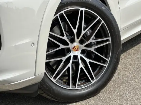 CAYENNE 3.0 V6 E-HYBRID COUPÉ AWD TIPTRONIC S