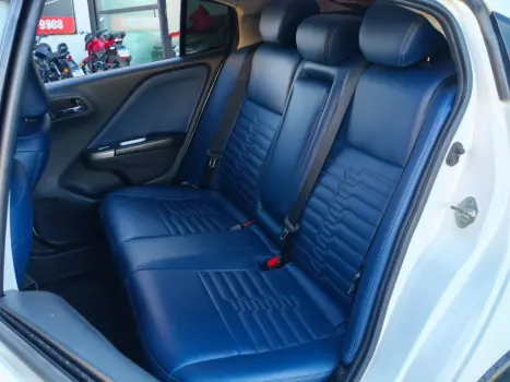 CITY Sedan EX 1.5 Flex 16V 4p Aut.