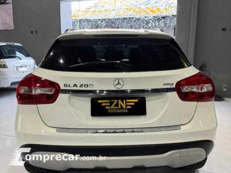 GLA 200 1.6 CGI FLEX STYLE 7G-DCT