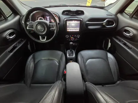 Renegade Longitude 1.8 4x2 Flex 16V Aut.