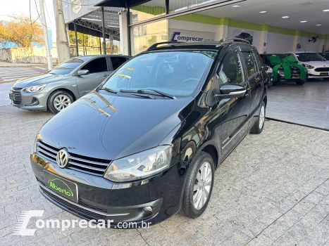 Volkswagen SPACEFOX 1.6 MI Comfortline 8V 4 portas