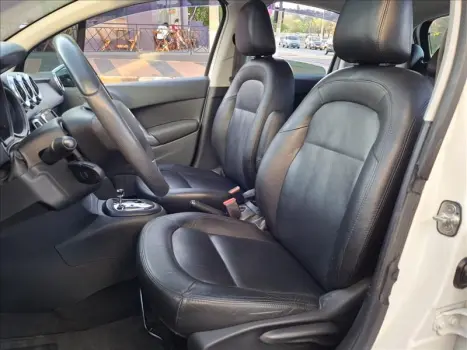 C3 1.6 VTI 120 Exclusive Eat6