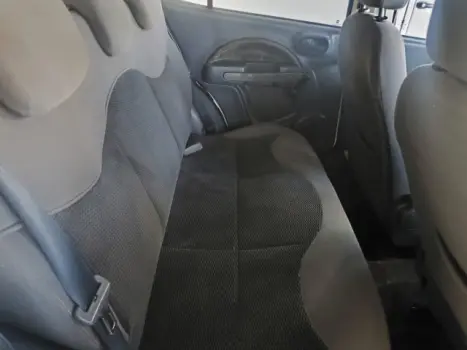 UNO - 1.0 EVO VIVACE 8V 4P MANUAL