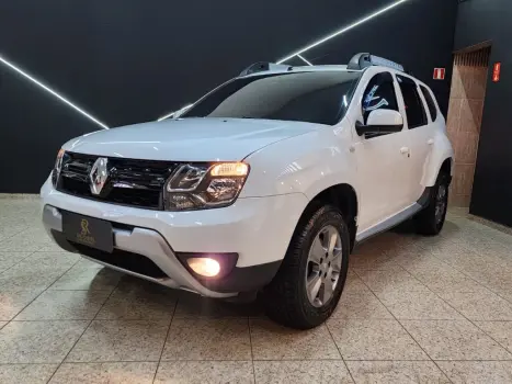 Renault DUSTER Dynamique 2.0 Flex 16V Aut. 4 portas