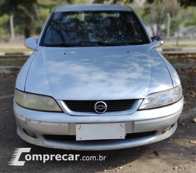 VECTRA 2.2 MPFI GL Milenium 8V