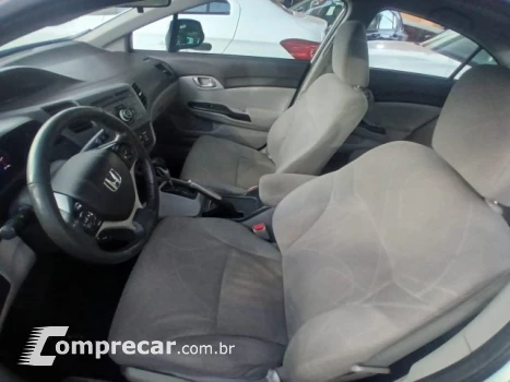 CIVIC - 1.8 LXS 16V 4P AUTOMÁTICO