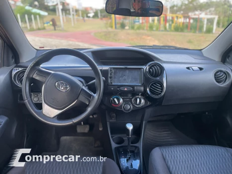 ETIOS 1.5 X Sedan 16V