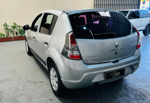 SANDERO 1.0 Authentique 16V