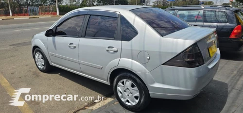 FIESTA 1.0 Rocam SE Sedan 8V