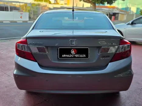 Civic Sedan LXR 2.0 Flexone 16V Aut. 4p