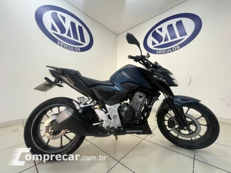 CB 300 F Twister ABS